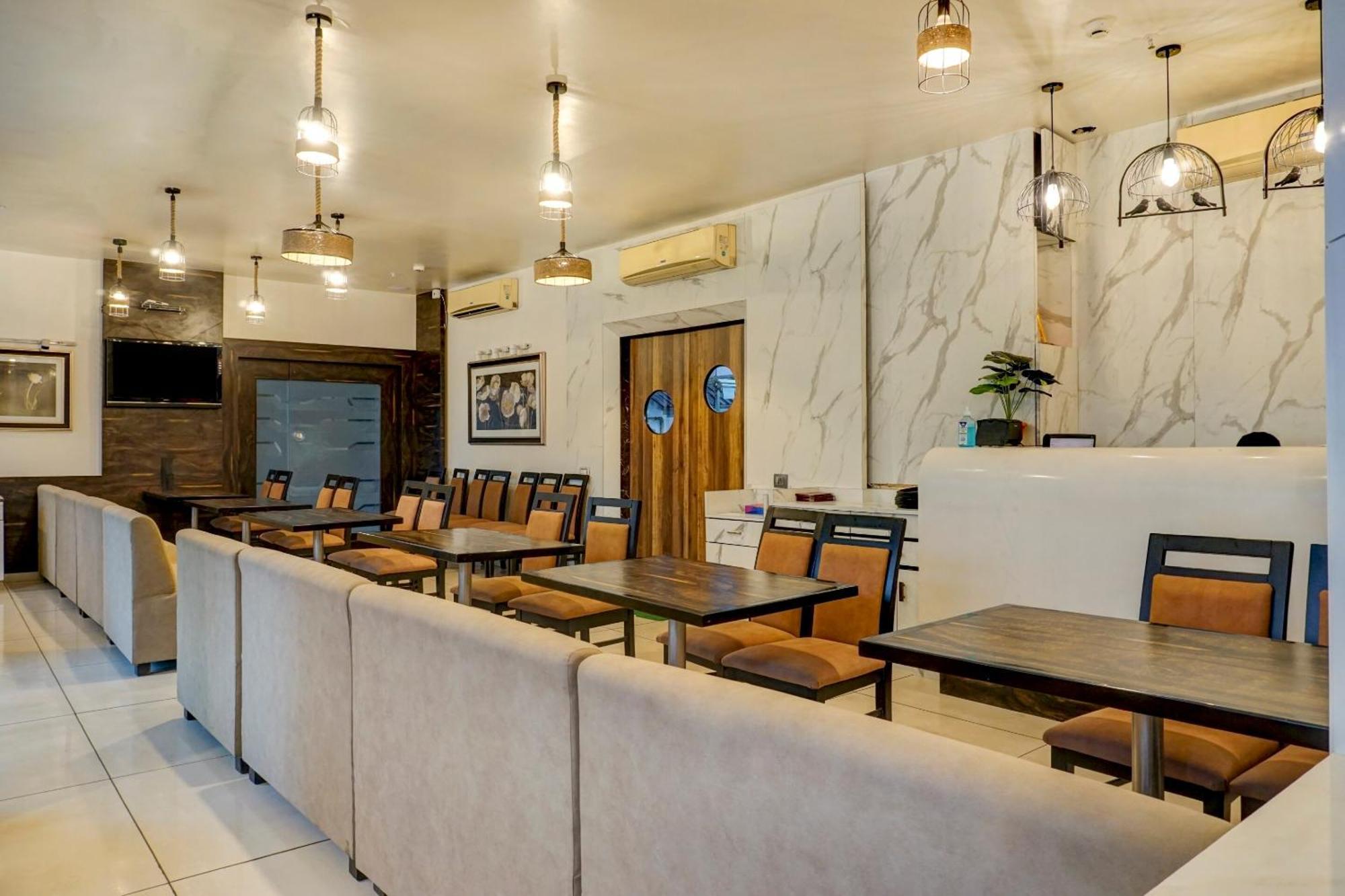 Hotel Tej Inn Plaza Near Igi Airport Delhi 뉴델리 외부 사진